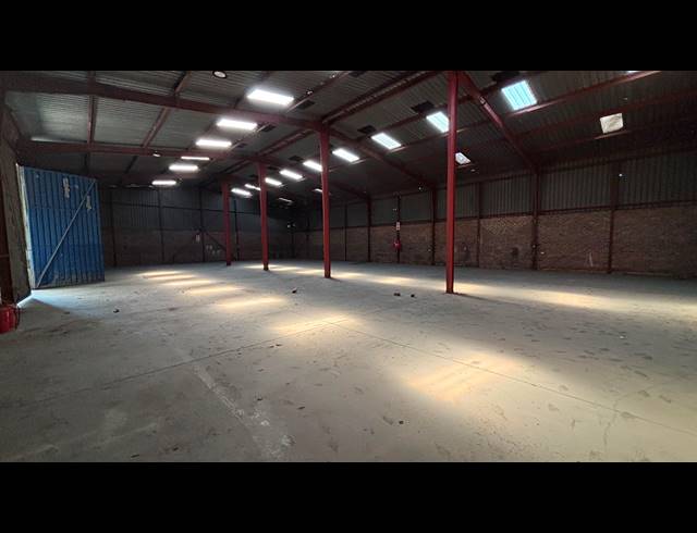 6,225M² WAREHOUSE FOR SALE IN CHLOORKOP